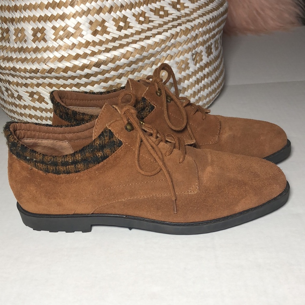 GH Bass & Co. Donahue Women’s Suede Oxford Shoes 8